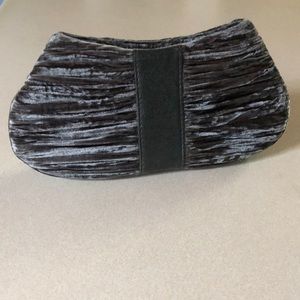 💜Shiraleah Clutch